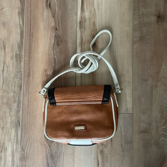 Aldo tan, cream and black cross body purse - Picture 5 of 5